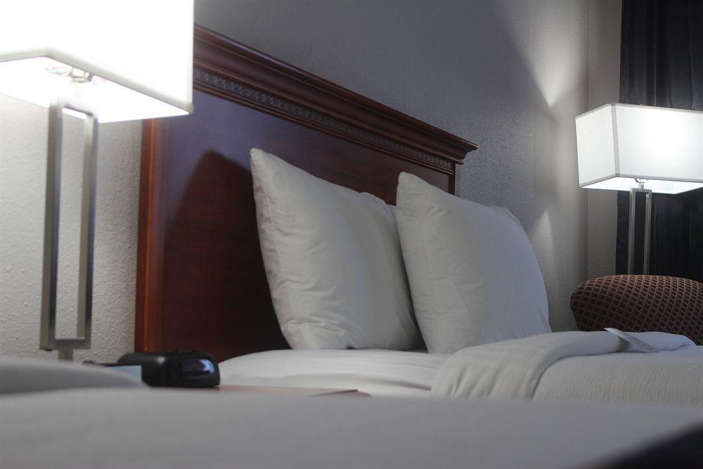 Country Inn & Suites By Radisson, Lackland Afb San Antonio , Tx Exteriör bild